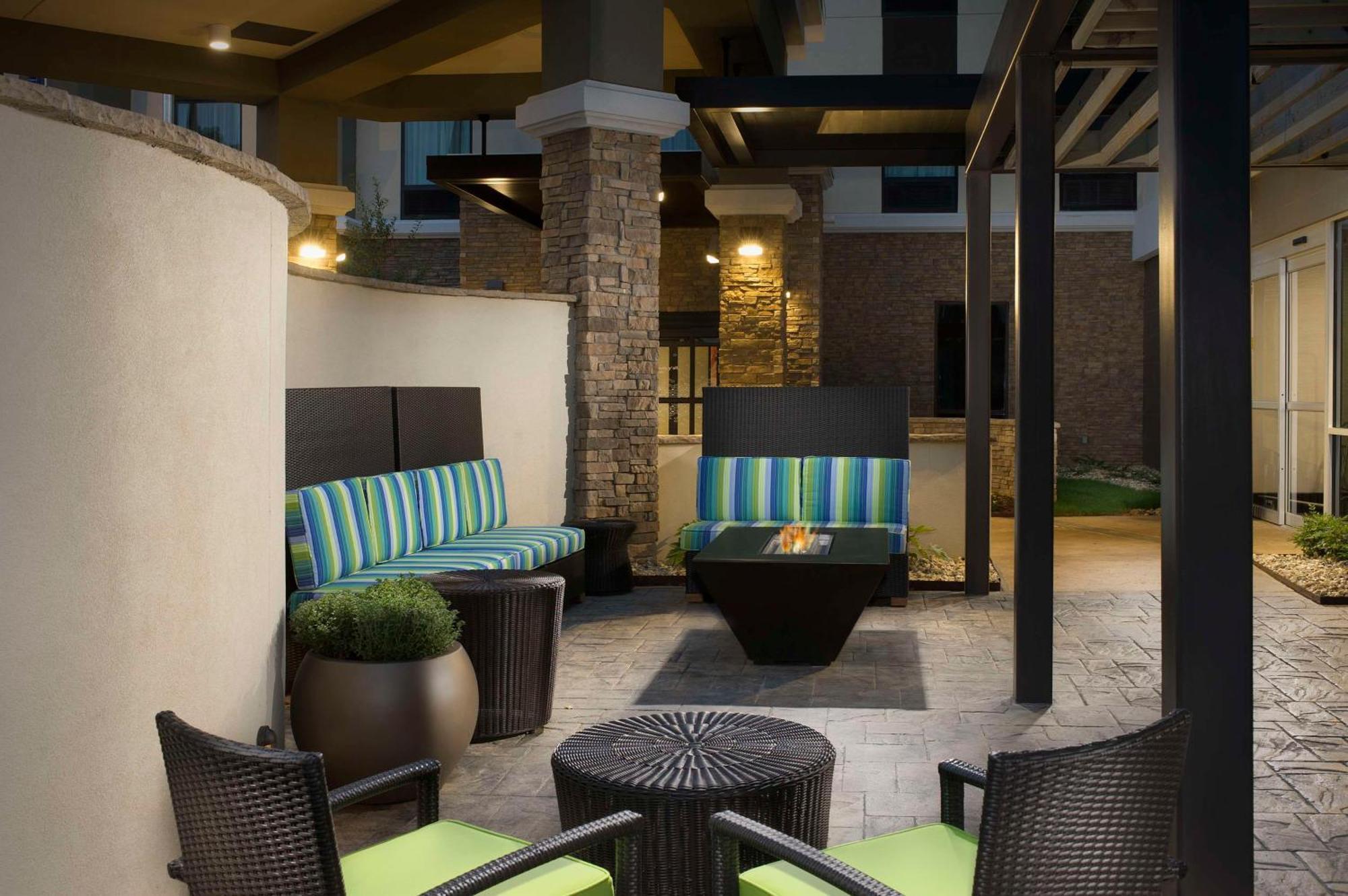 Home2 Suites By Hilton Hattiesburg Eksteriør bilde